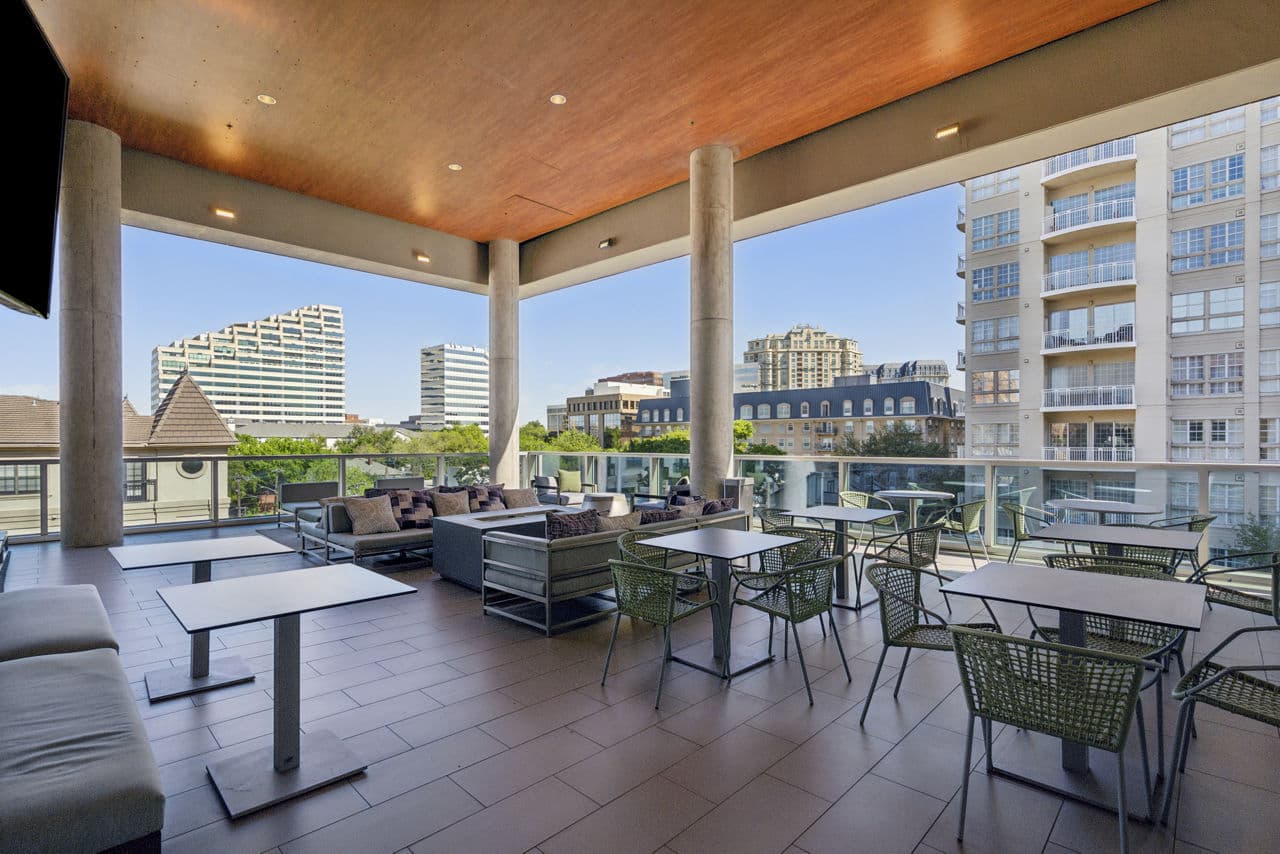 Gallery At Turtle Creek Apartments Dallas Tx 2 of 30
