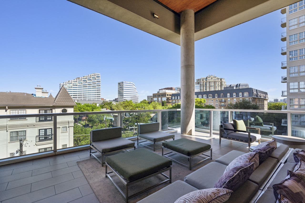 Gallery At Turtle Creek Apartments Dallas Tx 6 of 30