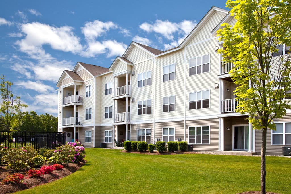 Pembroke Woods Apartments 4 of 35