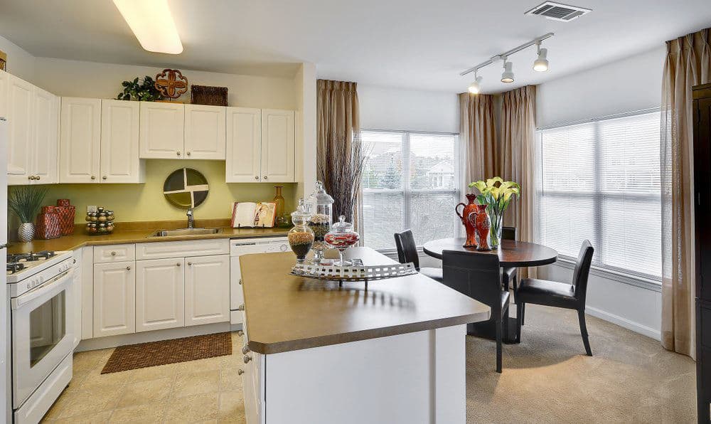 Pembroke Woods Apartments 12 of 35