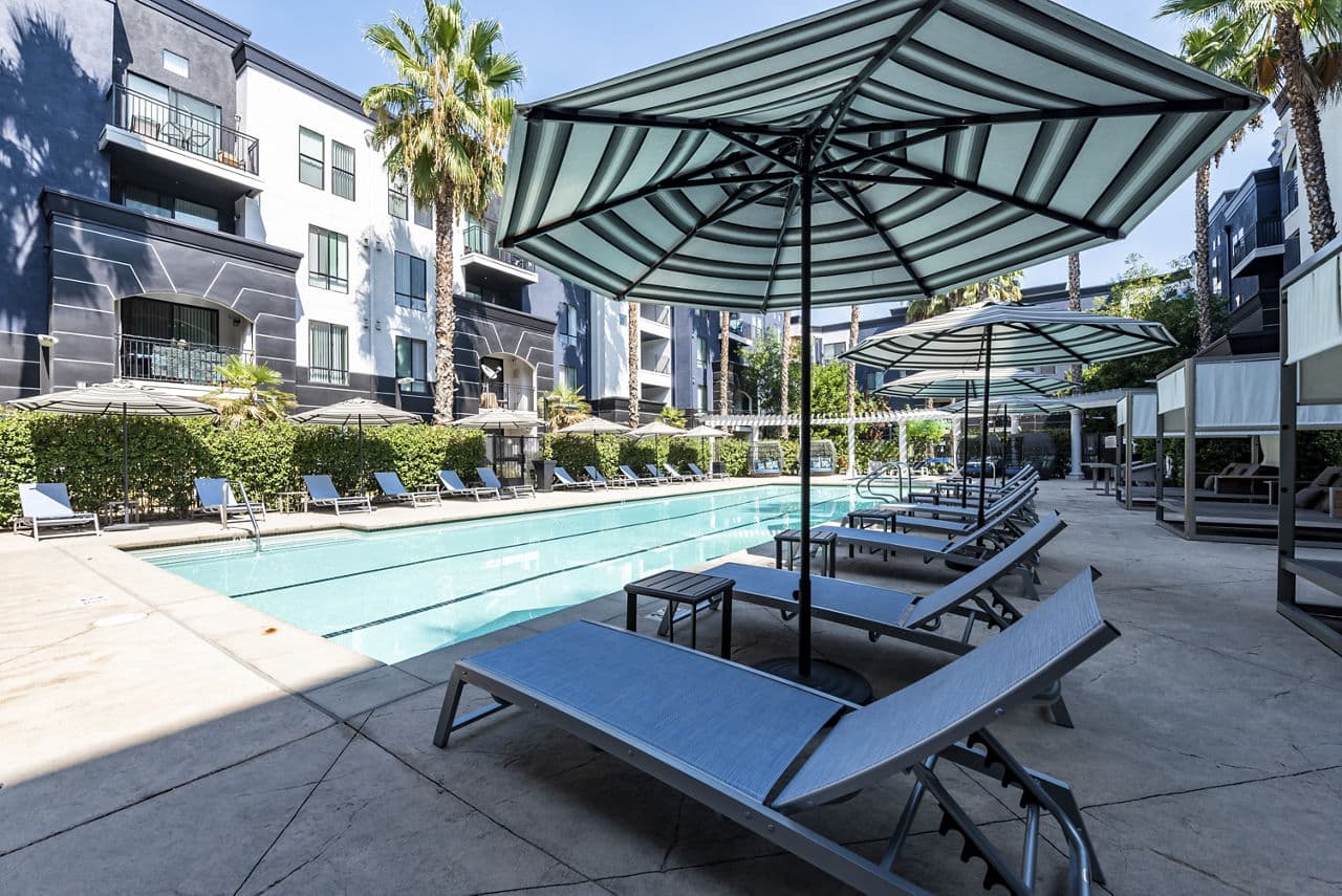 The Gallery At Noho Commons Apartments North Hollywood Ca 4 of 27