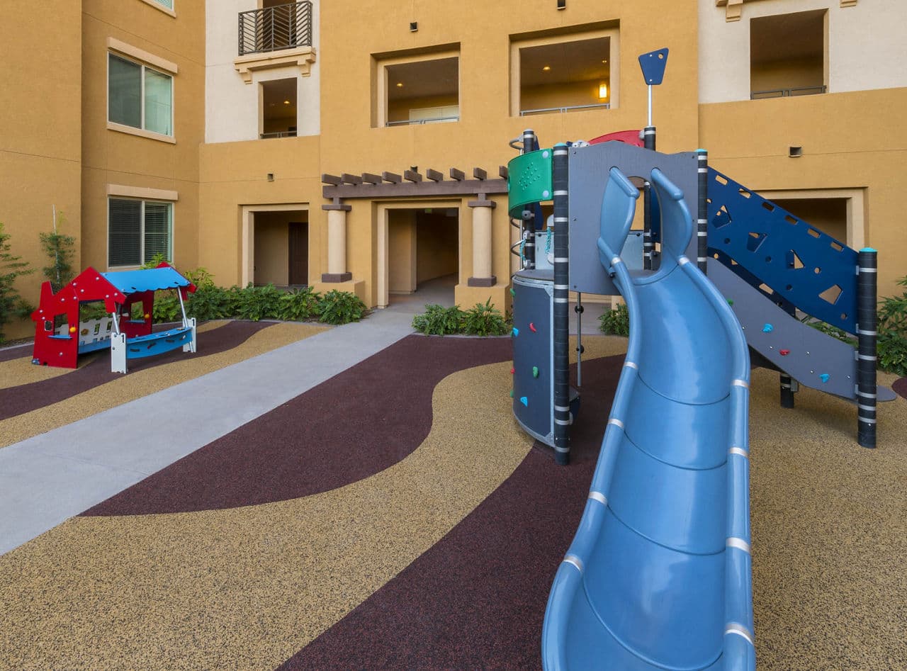 The Verge Apartments San Diego Ca 20 of 21