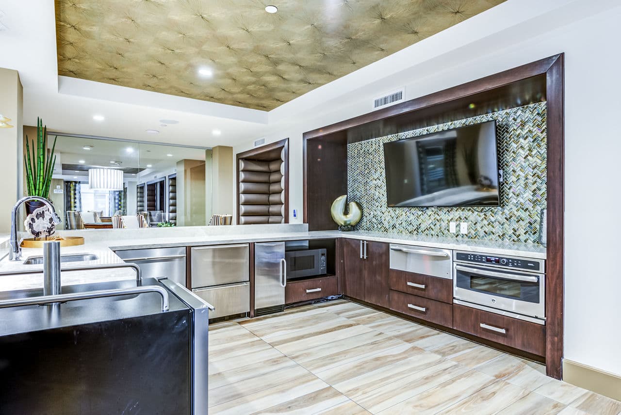 Luce Apartments Huntington Beach Ca 6 of 36