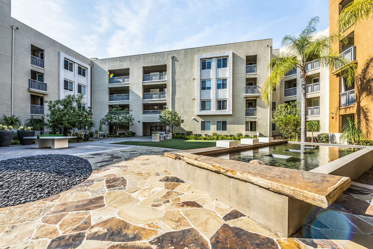 Luce Apartments Huntington Beach Ca 22 of 36