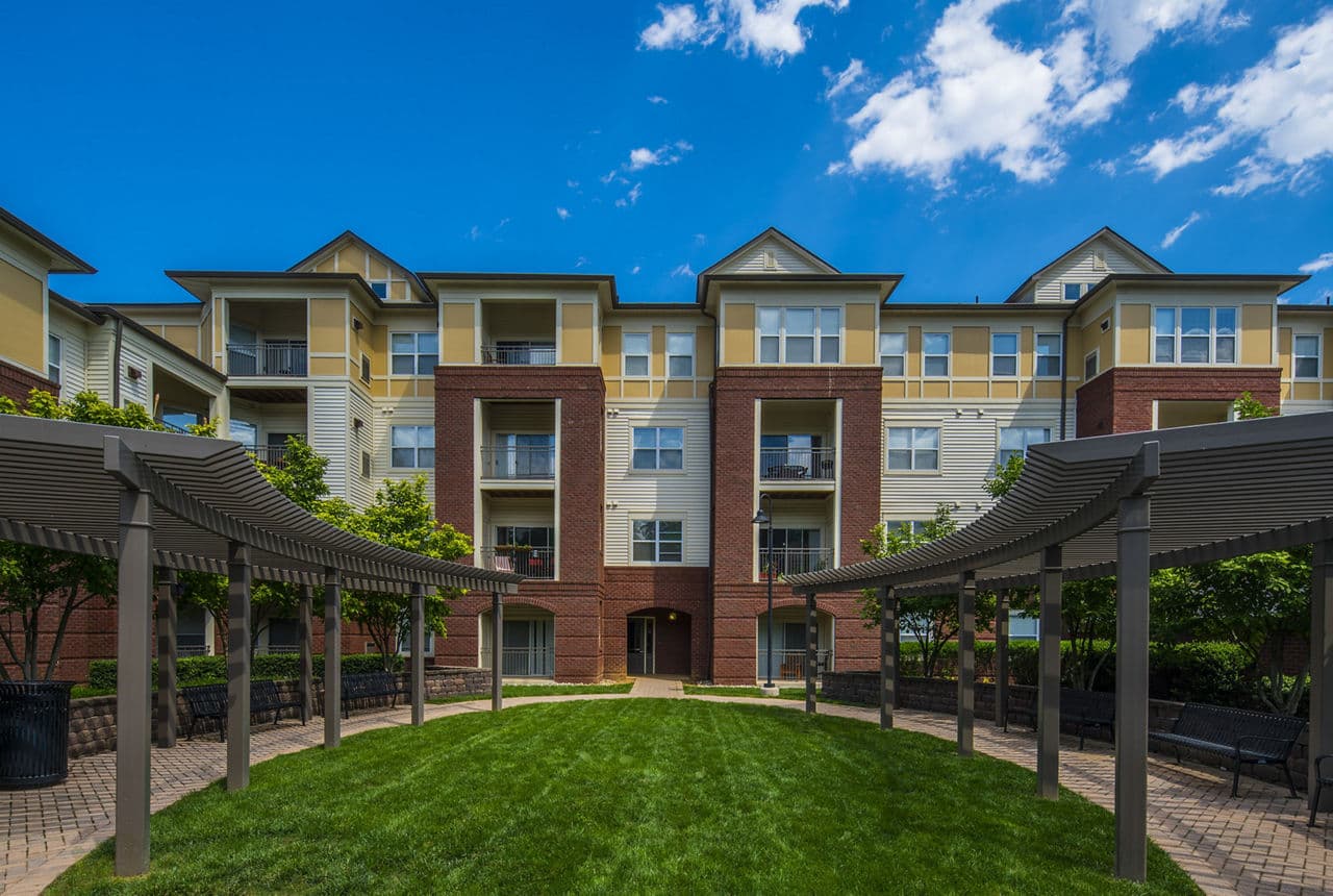 Bailey's Crossing Apartments 2 of 32