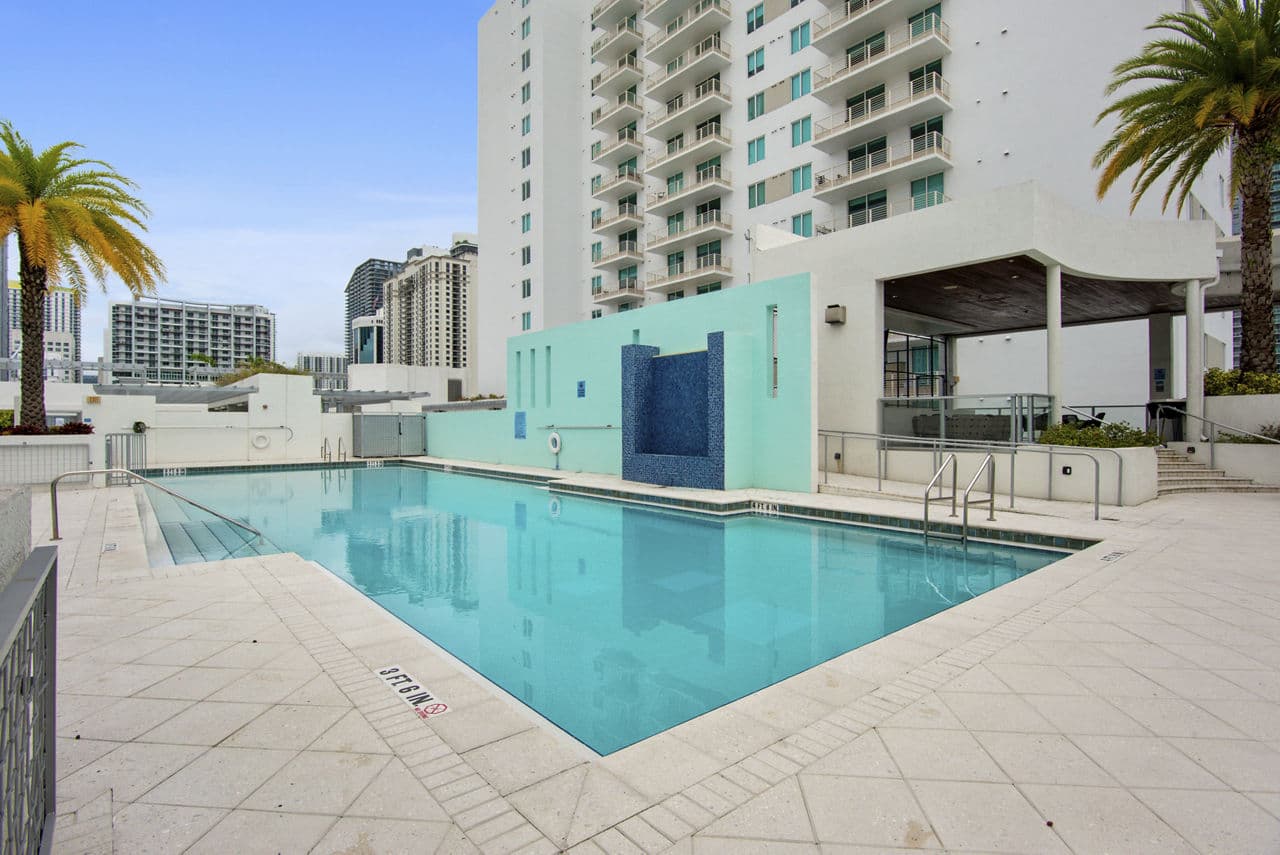 Soma At Brickell Apartments Miami Fl 4 of 32