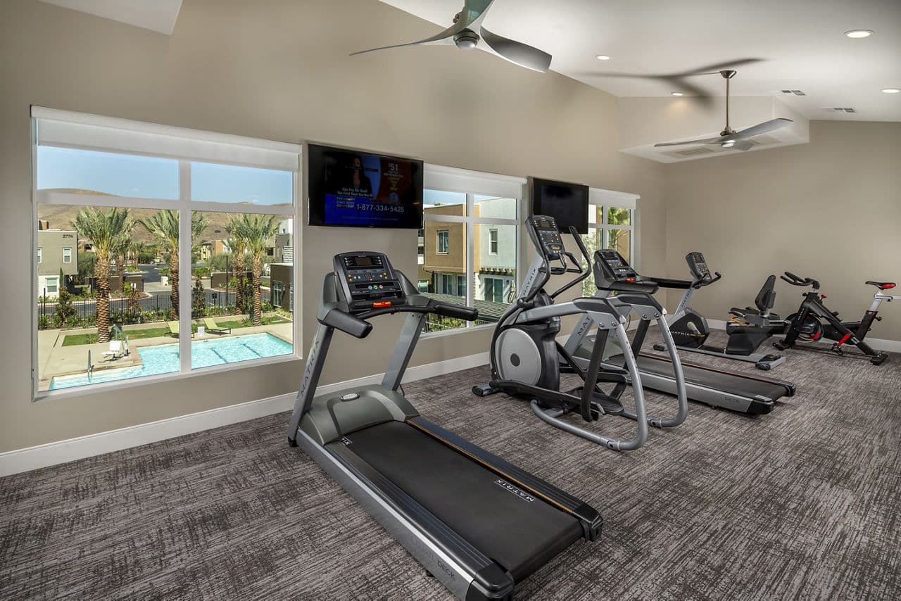 Terrano Apartments Corona Ca 16 of 25