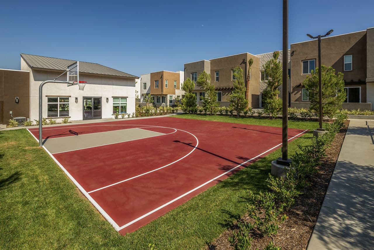 Terrano Apartments Corona Ca 8 of 25