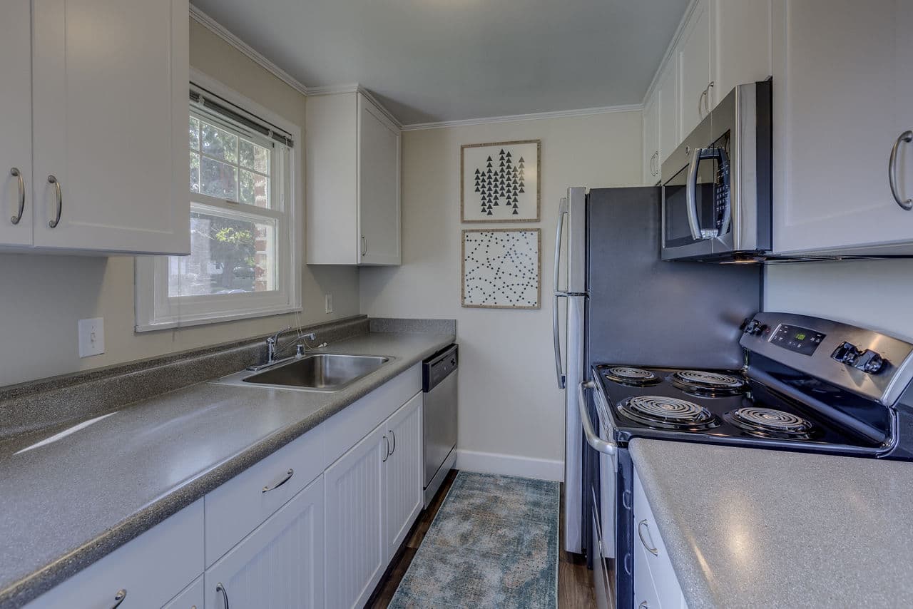 Shorewood Mercer Island Wa 14 of 39