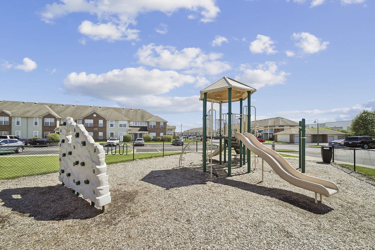 Summit Pointe 18 of 30