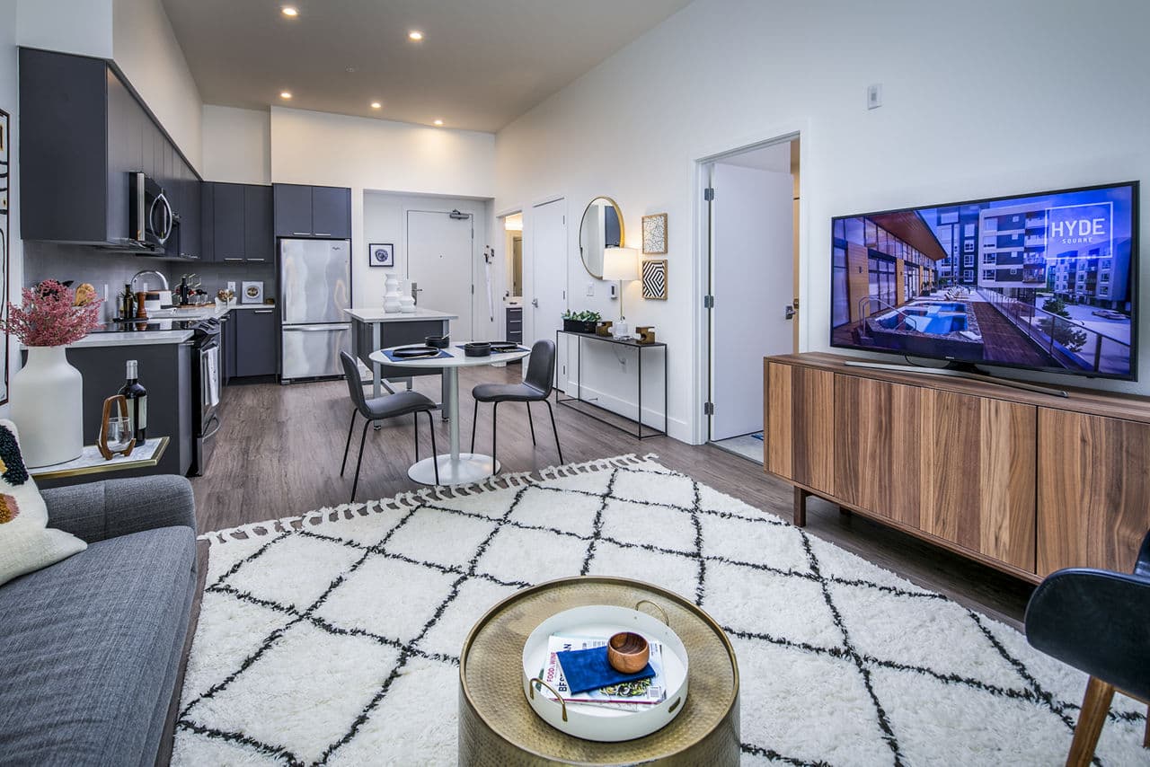 Hyde Square Apartments Bellevue Wa 24 of 33
