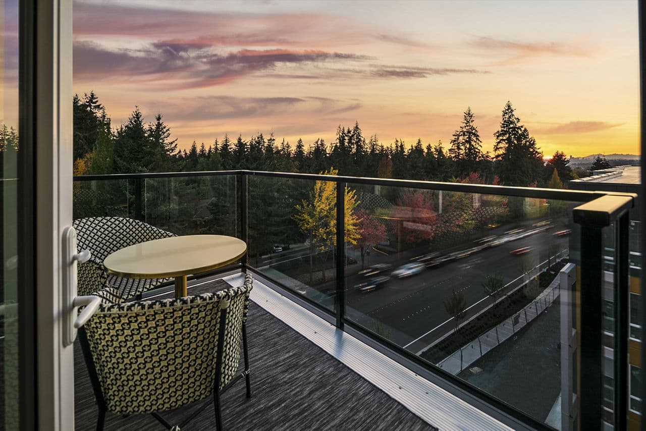 Hyde Square Apartments Bellevue Wa 27 of 33