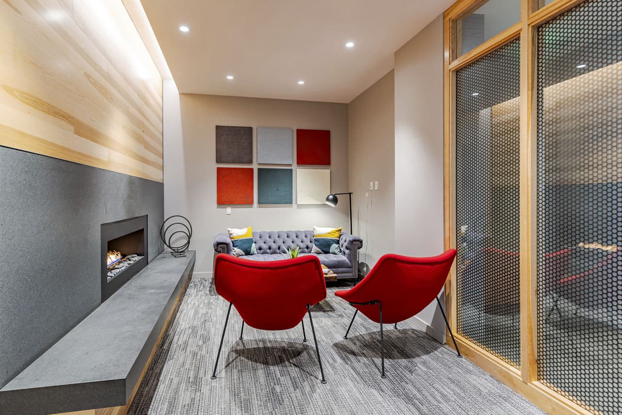 Zig Apartments 4 of 25