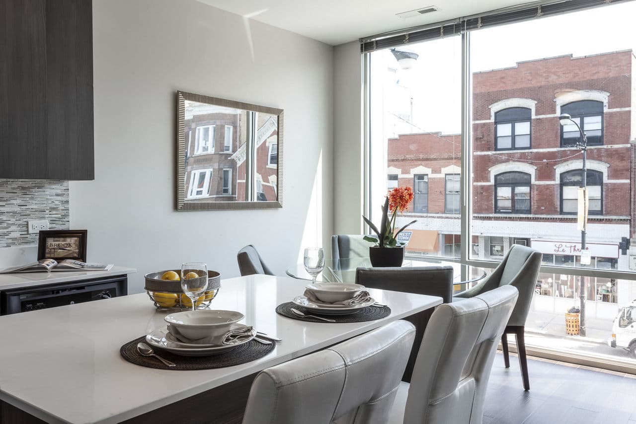 Luxe On Chicago Apartments Chicago Il 19 of 28