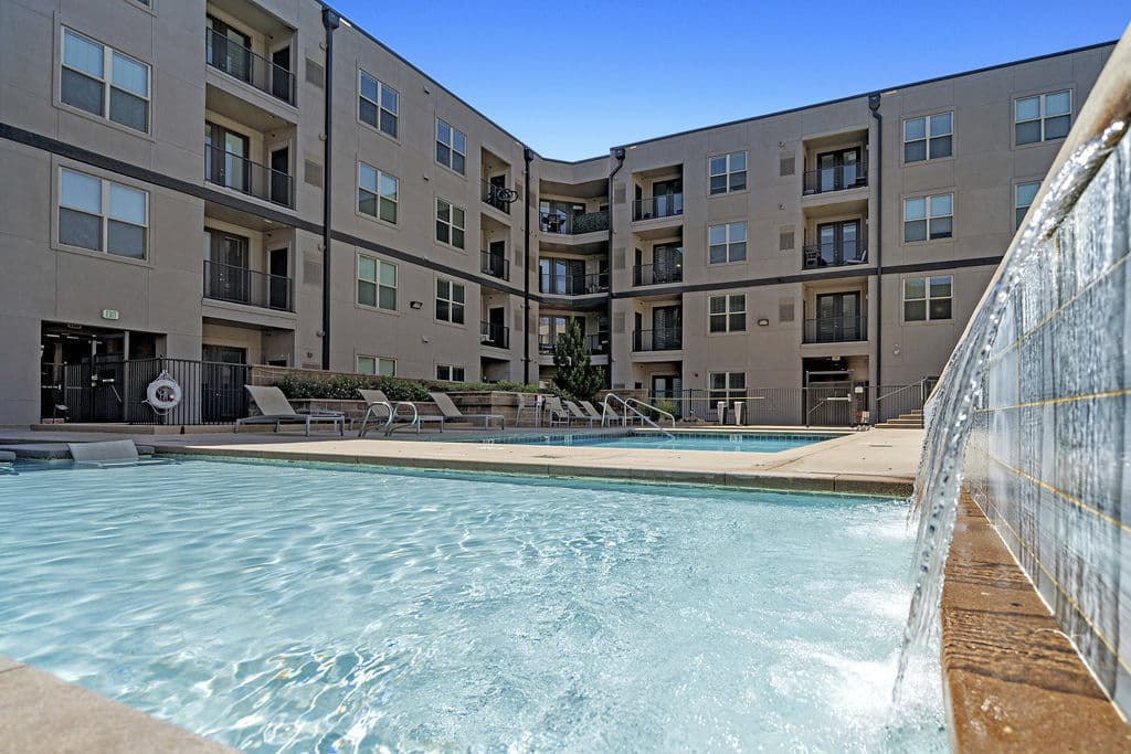 2785 Speer Apartments 3 of 8