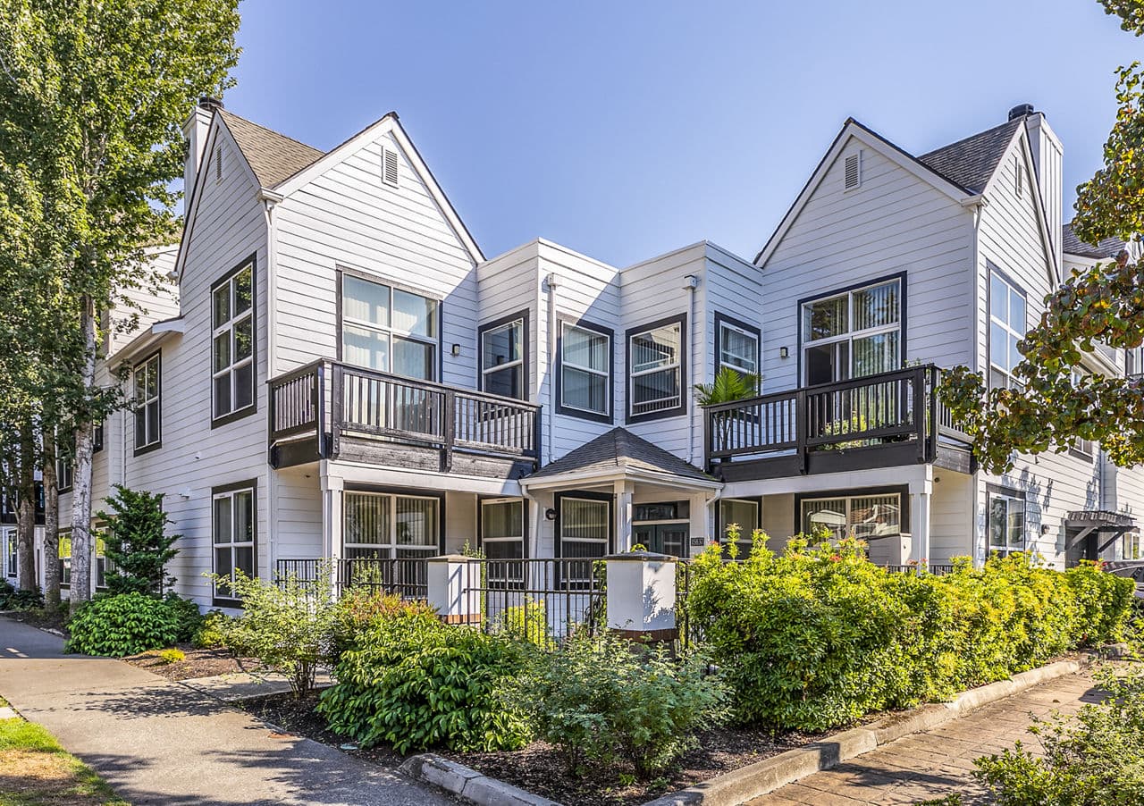 Avignon Townhomes Redmond Wa 5 of 33