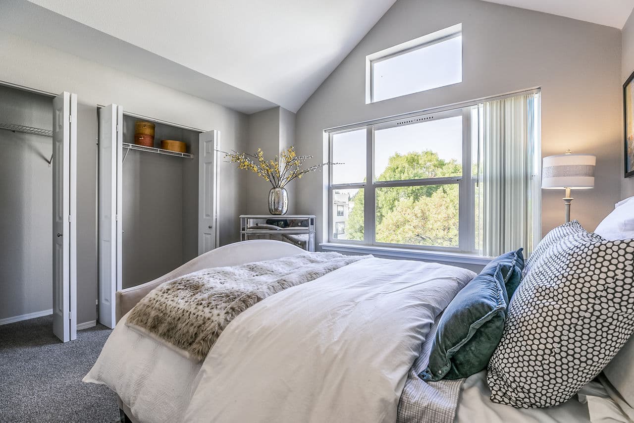 Avignon Townhomes Redmond Wa 28 of 33