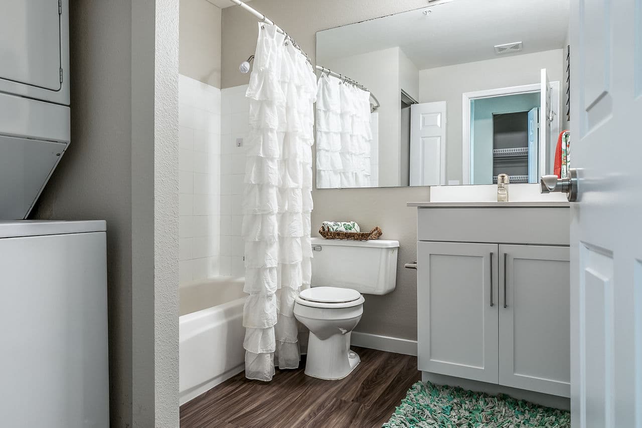 Avignon Townhomes Redmond Wa 33 of 33
