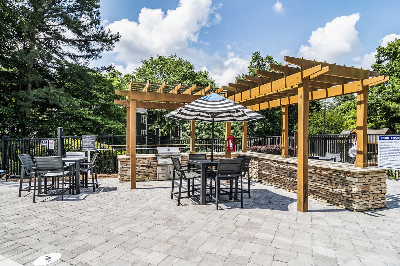 Avana Woods 20 of 32