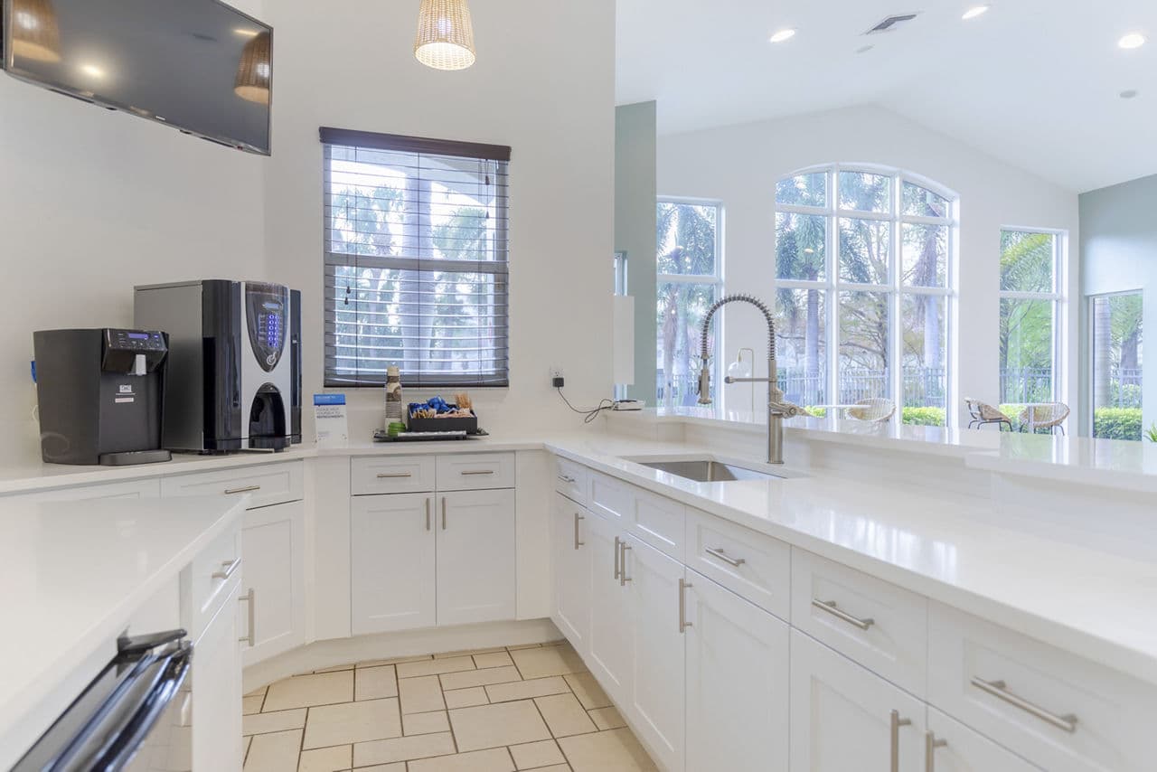 Mira Flores Apartments Palm Beach Gardens Fl 17 of 32