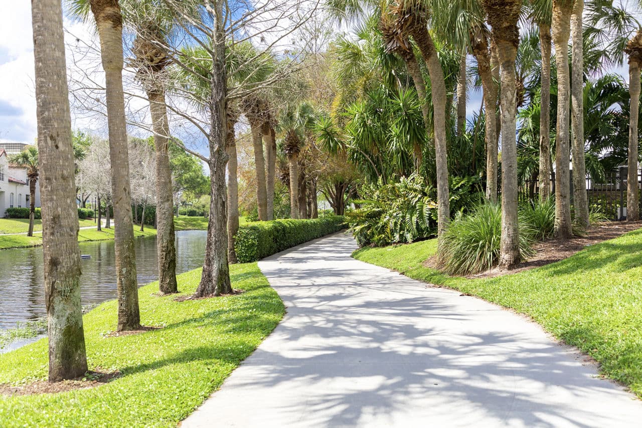 Mira Flores Apartments Palm Beach Gardens Fl 6 of 32