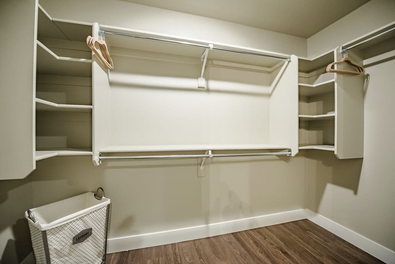 Hardware Apartments 34 of 39