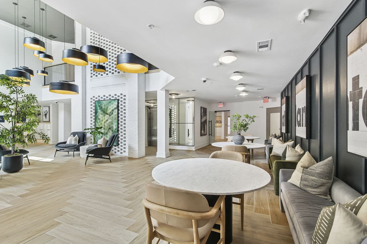 Avana On Main Atlanta Ga 5 of 29