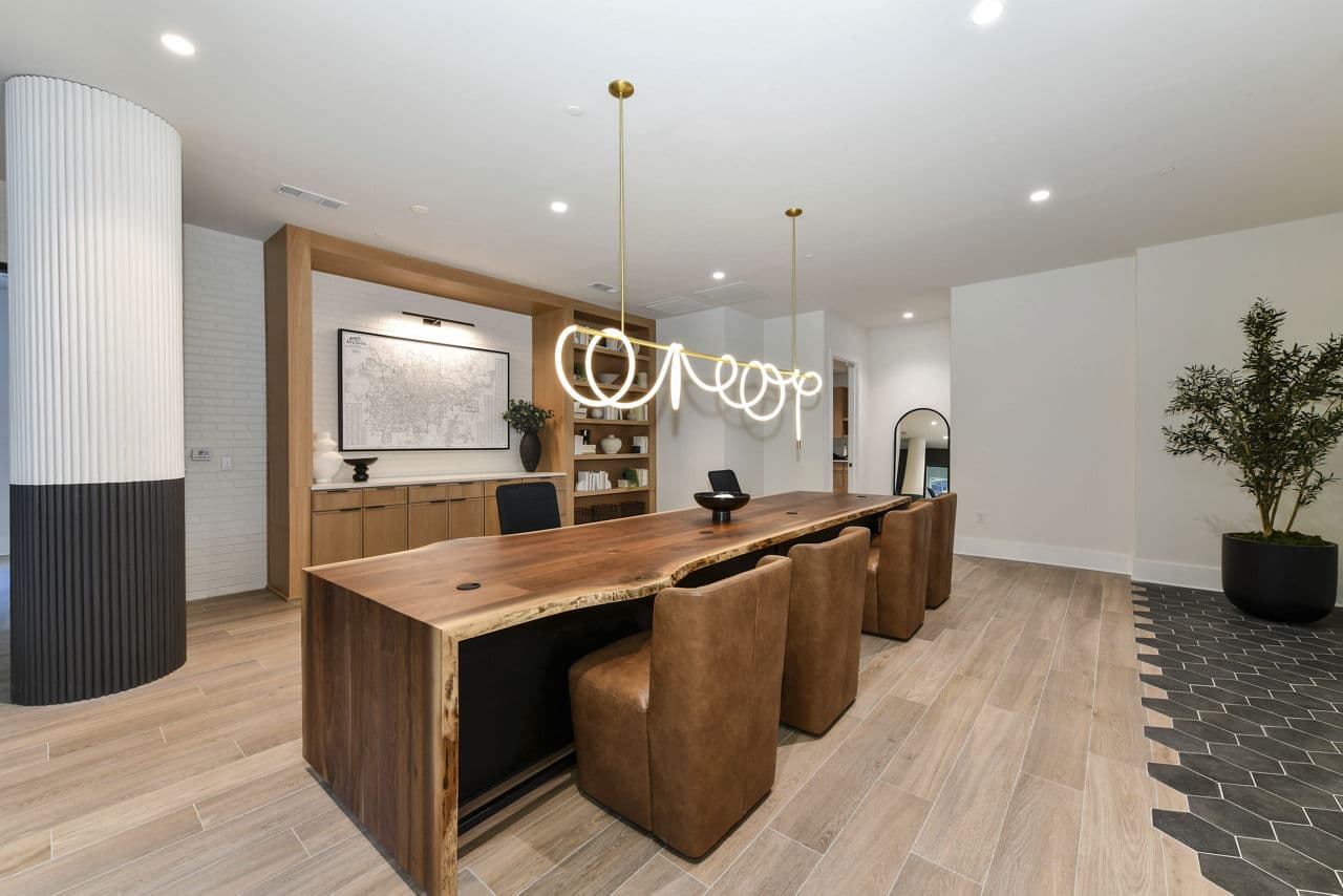Avana On Main Atlanta Ga 9 of 29
