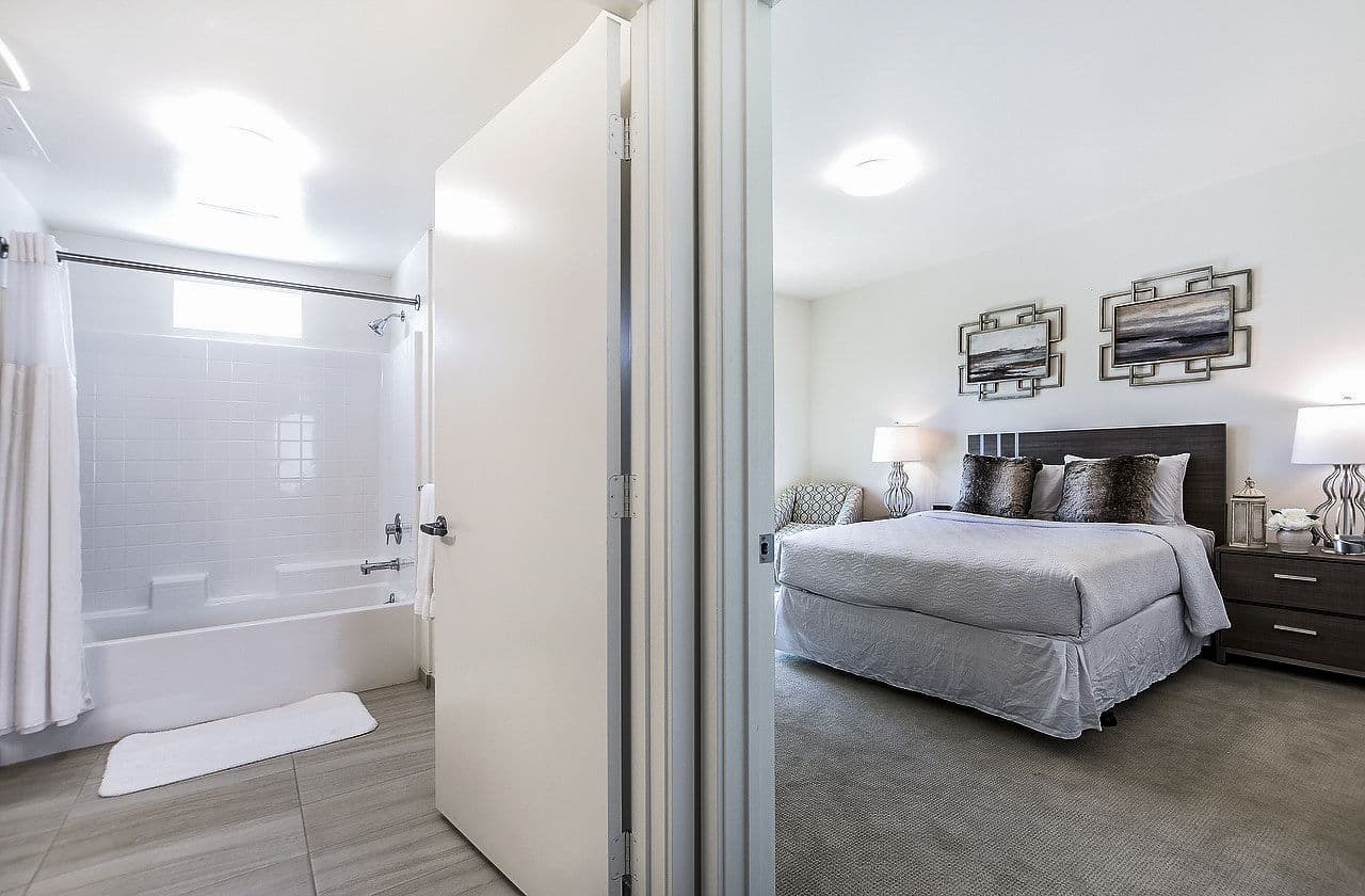 Cc Tan Center Apartments Glendale Ca 37 of 40
