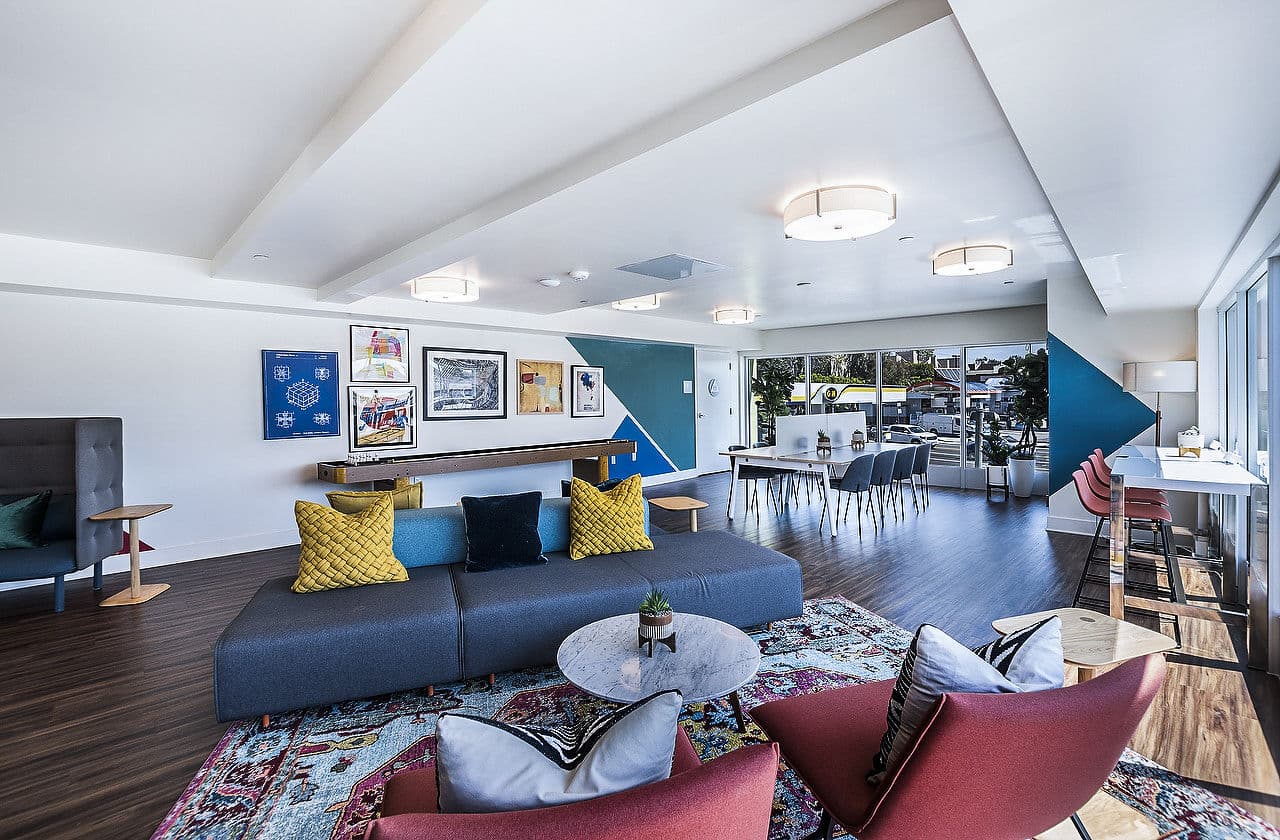 Cc Tan Center Apartments Glendale Ca 10 of 40