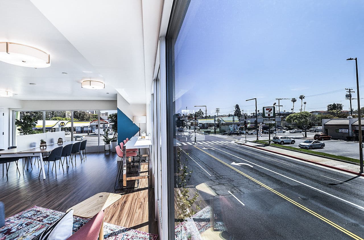 Cc Tan Center Apartments Glendale Ca 12 of 40