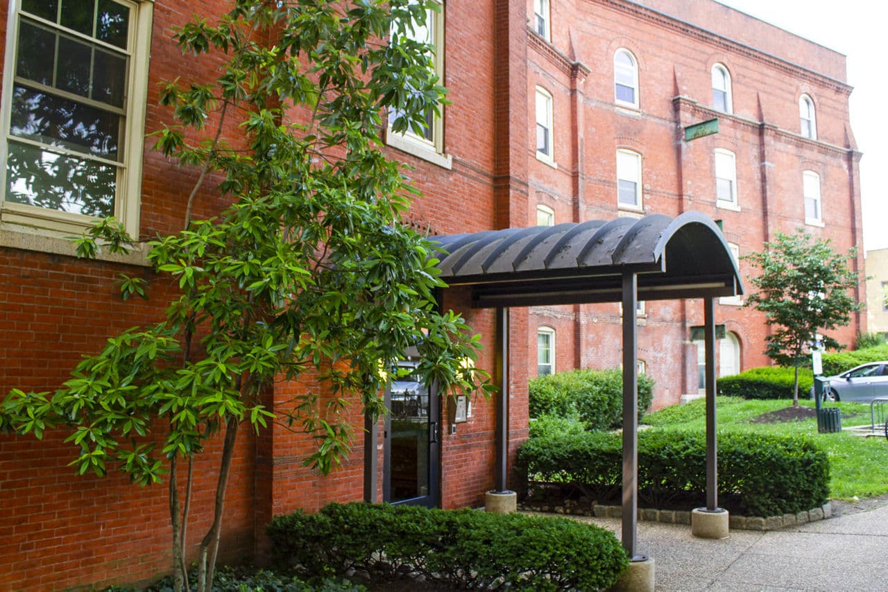 Quaker Court at University City 3 of 8