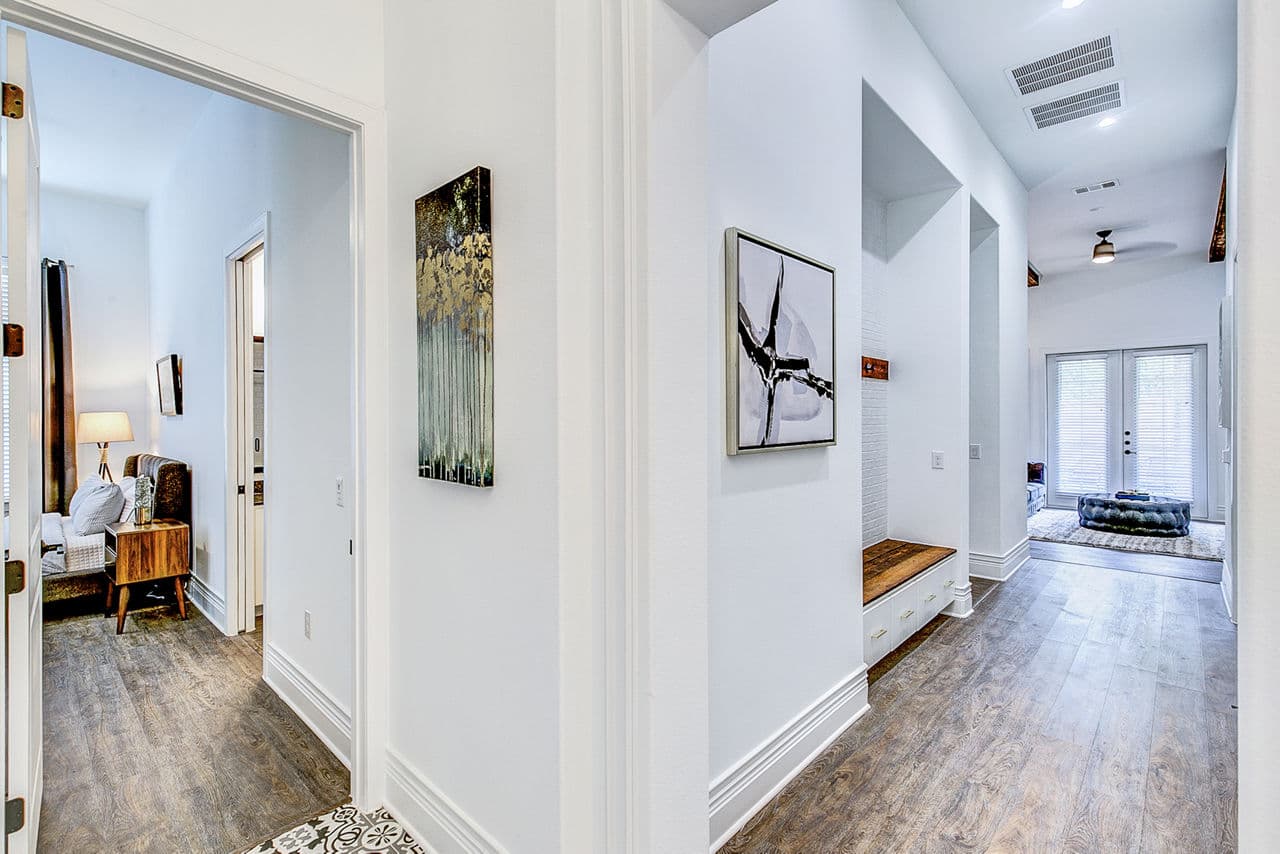 Elan Inwood 7 of 8