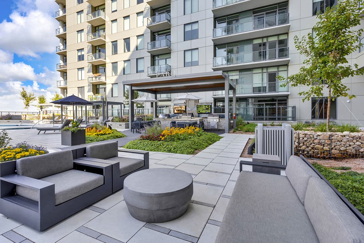 Parq on Speer Apartments 1 of 8