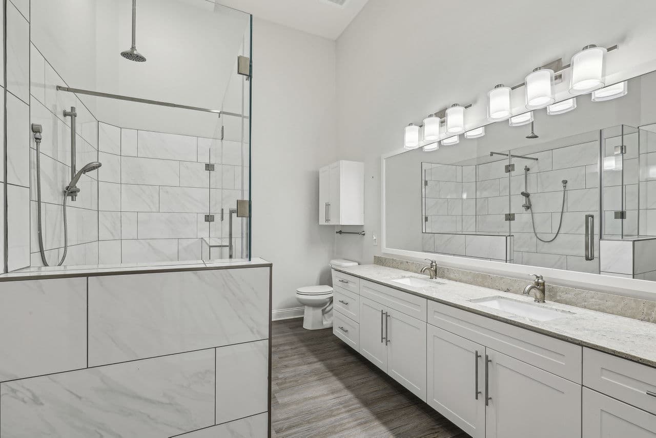 High Street View Luxury Apartments 27 of 28