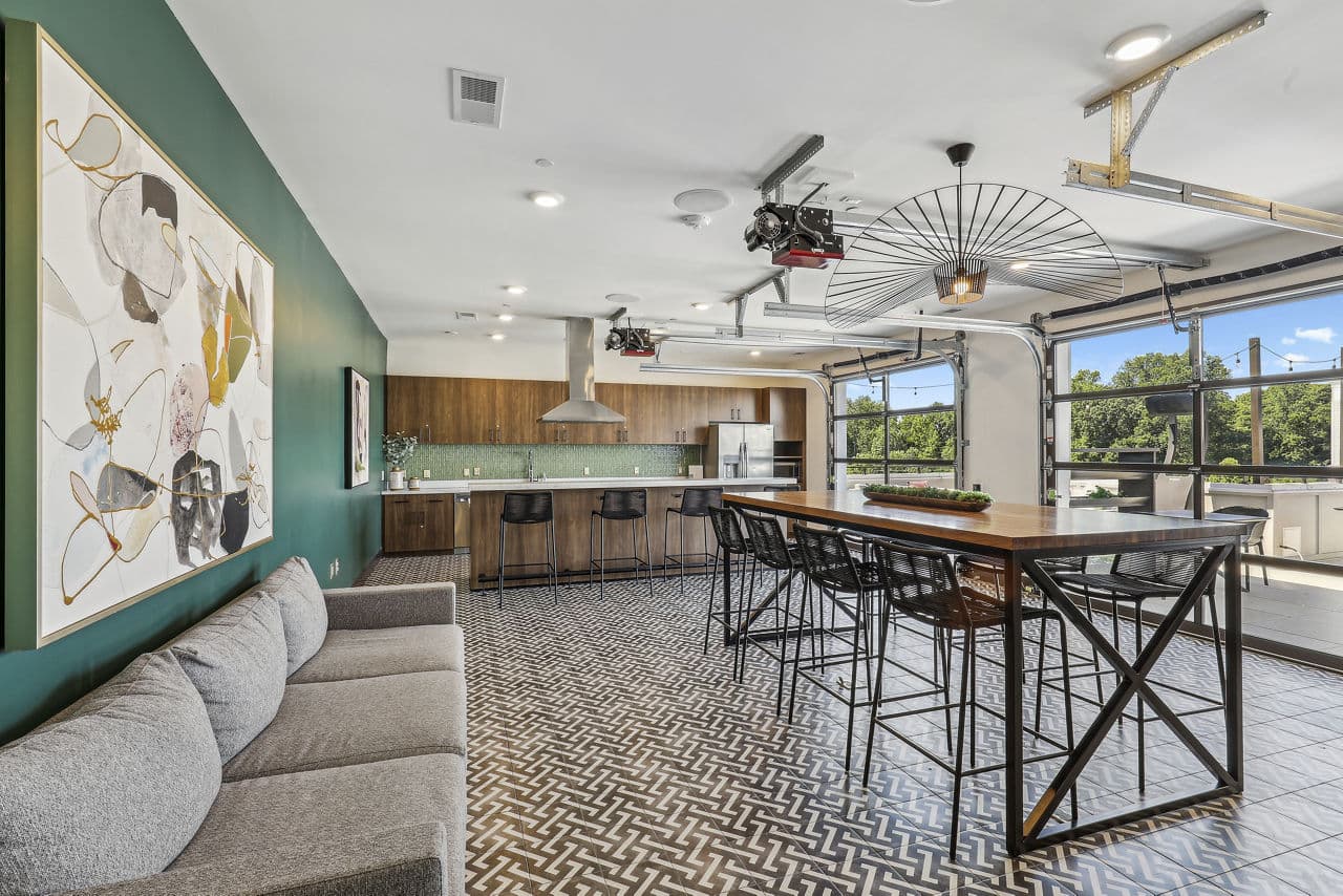 High Street View Luxury Apartments 13 of 28
