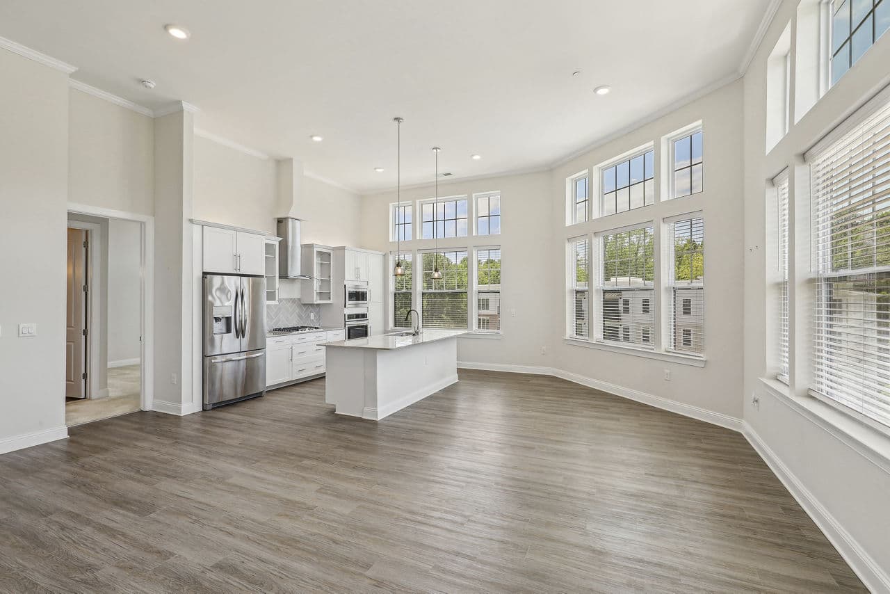 High Street View Luxury Apartments 25 of 28