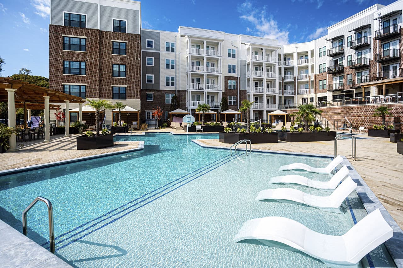 High Street View Luxury Apartments 3 of 28