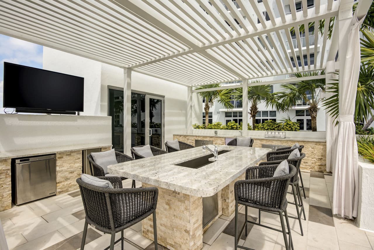 Laureat Fort Lauderdale Fl 12 of 27