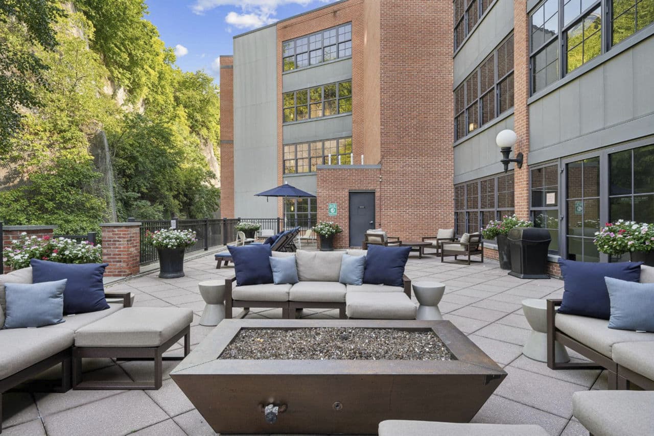 The Cliffs Lofts 14 of 26