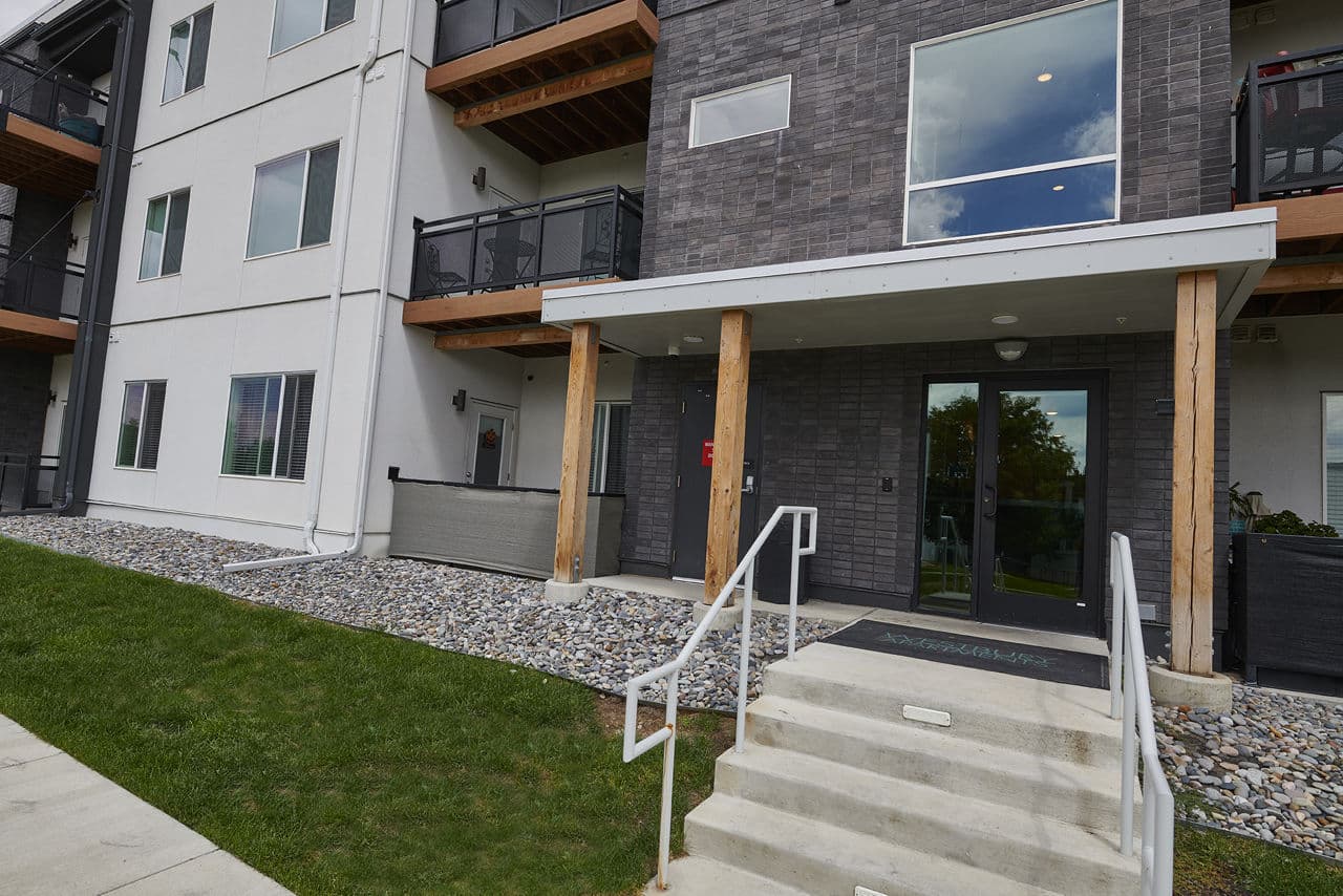 Westbury Apartments 3 of 29