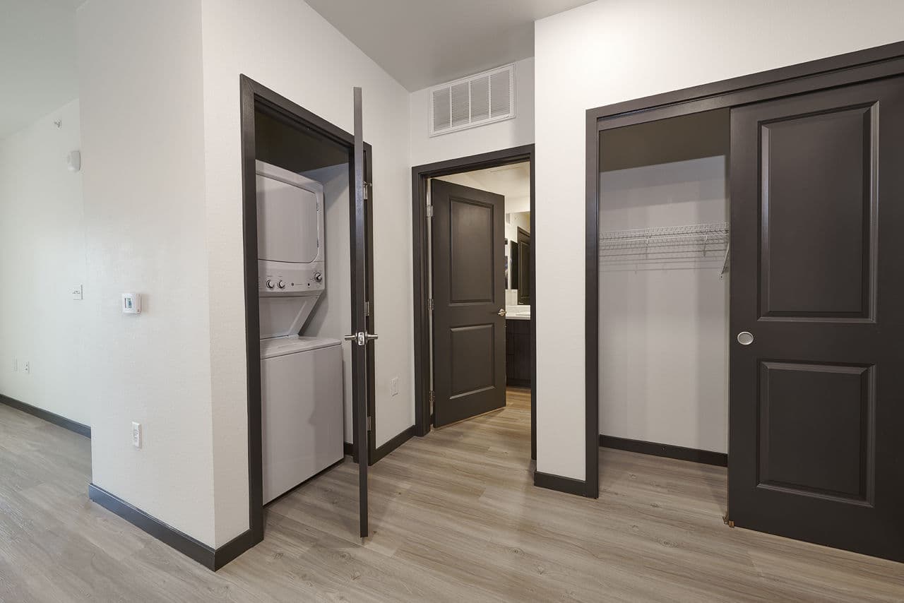 Westbury Apartments 23 of 29