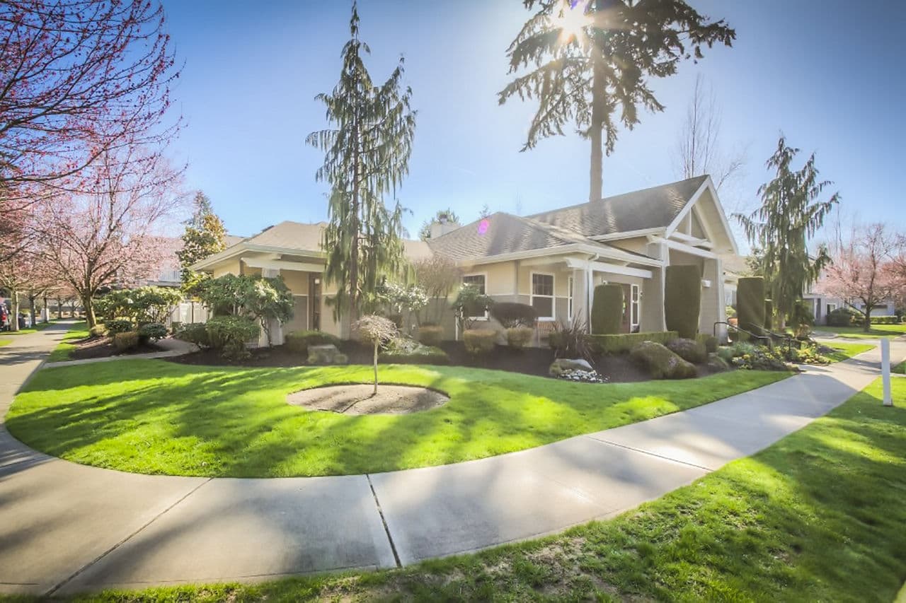 Bradley Park Apartments Puyallup Wa 1 of 10