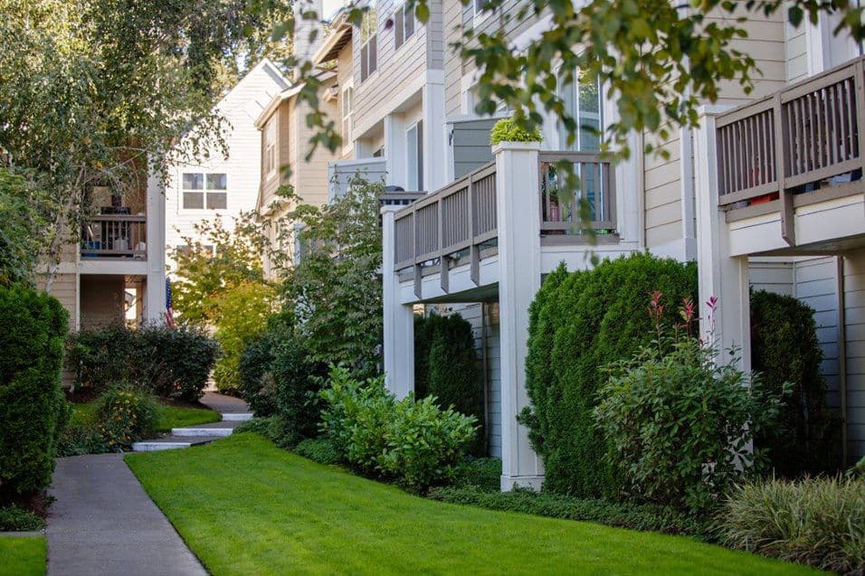 Lions Gate South Hillsboro Or 1 of 16
