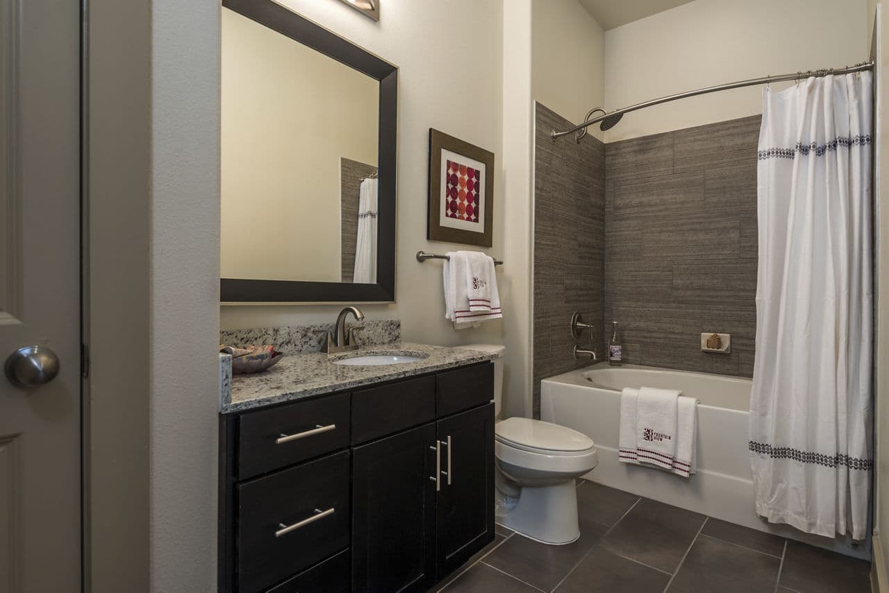 2626 Fountain View Houston Tx 15 of 16
