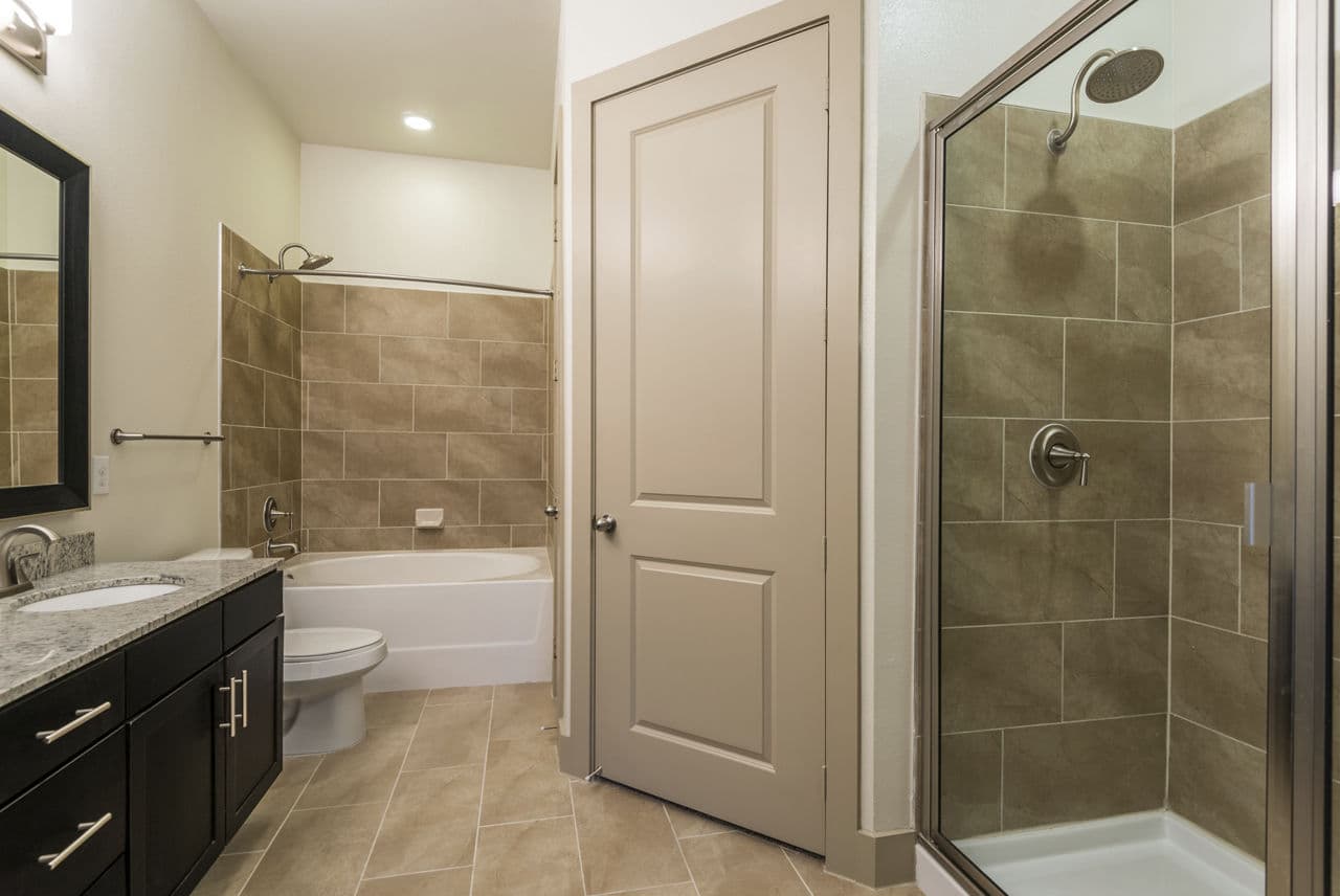 2626 Fountain View Houston Tx 16 of 16