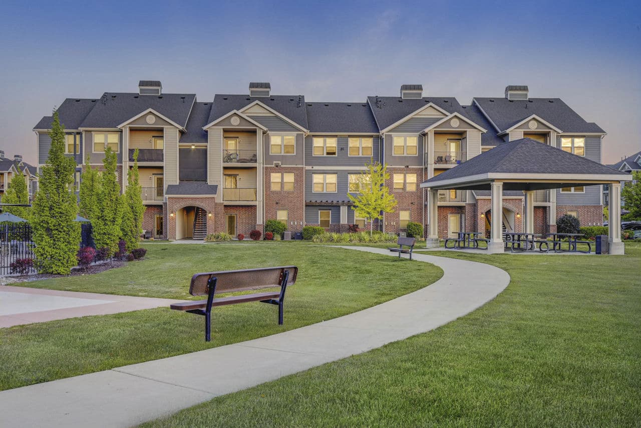 Pinnacle Highbury West Valley City Ut 1 of 23