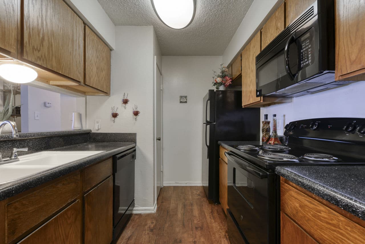 Landera San Antonio Tx 17 of 21