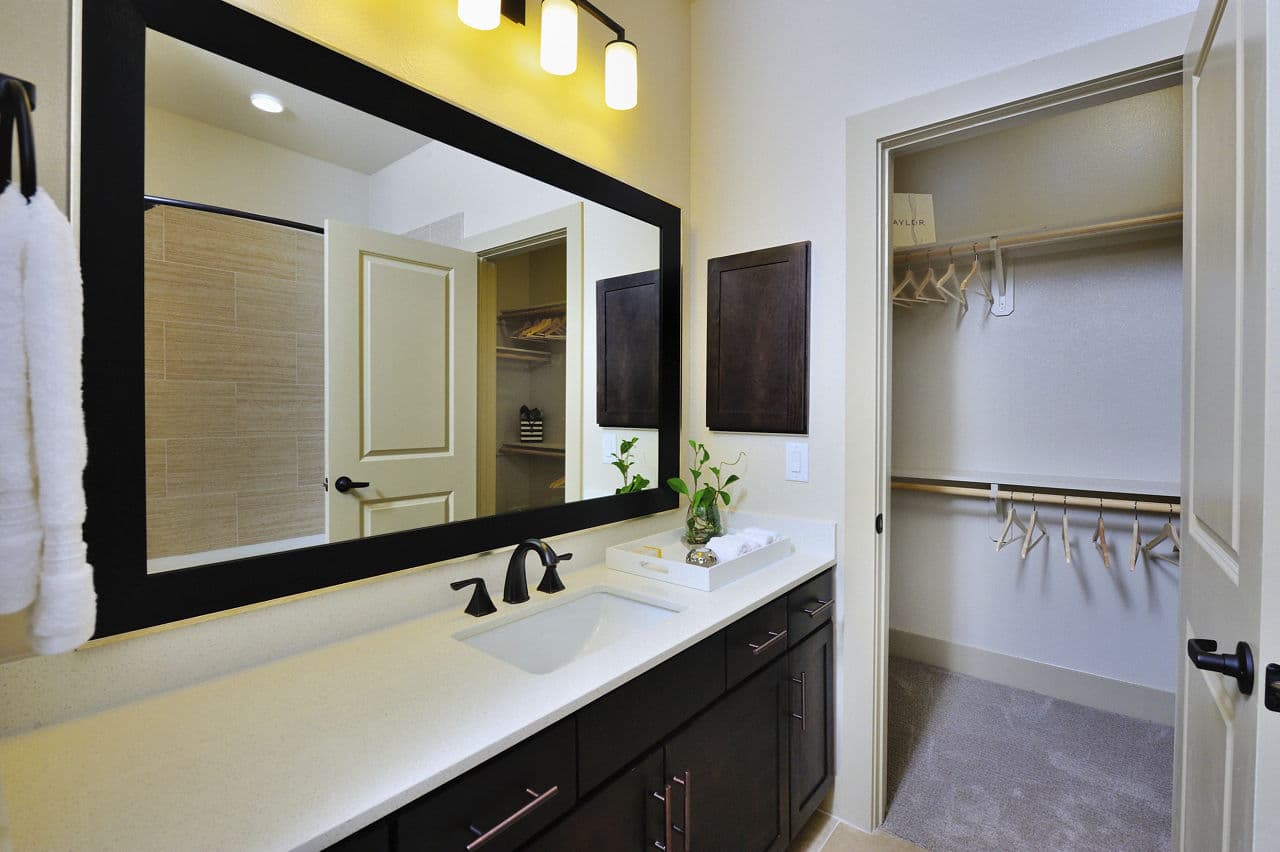 Townhomes At Woodmill Creek The Woodlands Tx 19 of 26
