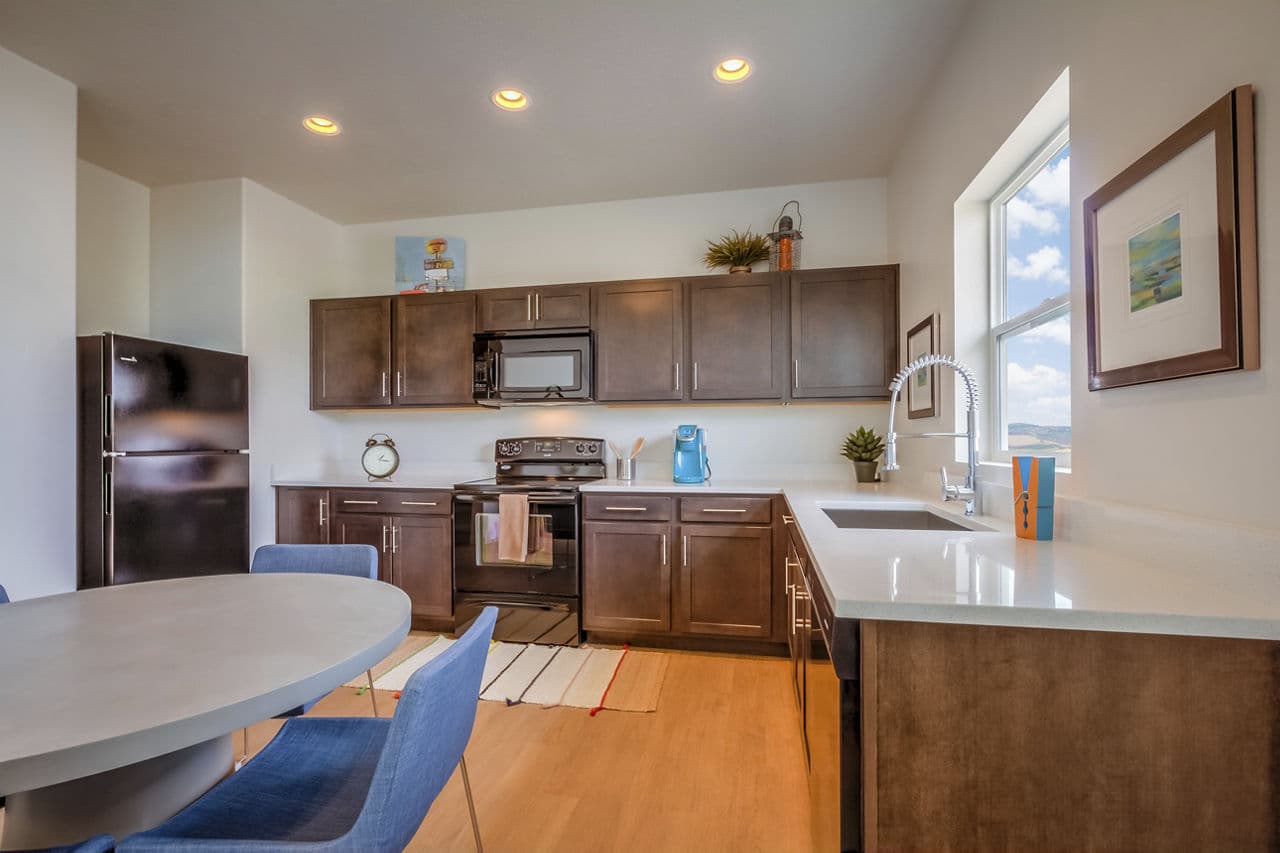 Rockwell Village Townhomes 9 of 52